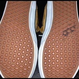 vans half cab (us size 7.5 mens)